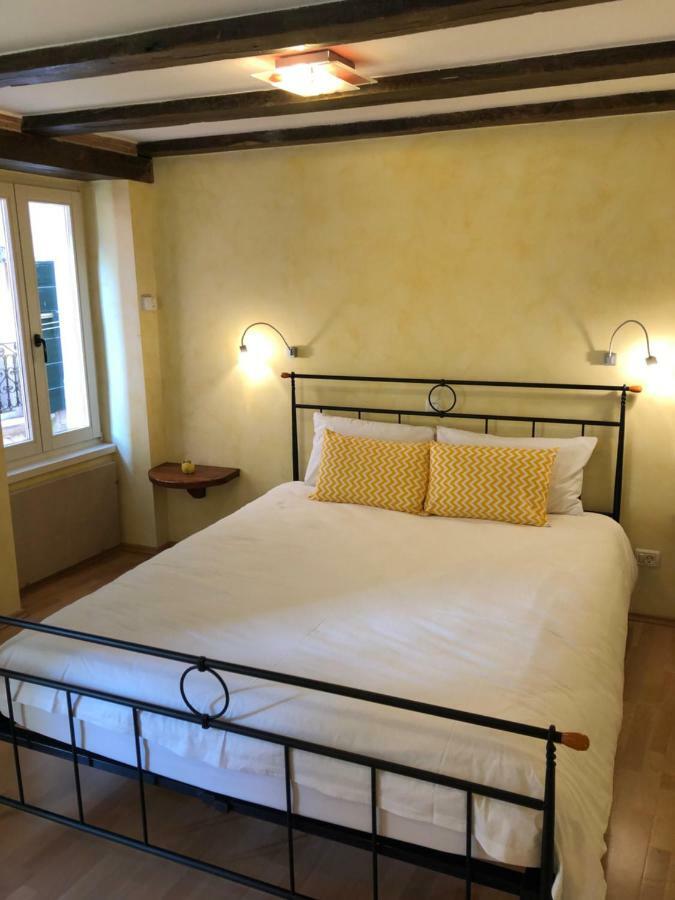 Superb Townhouse Villa Montalbano Ровинь Экстерьер фото