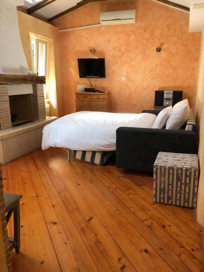 Superb Townhouse Villa Montalbano Ровинь Экстерьер фото
